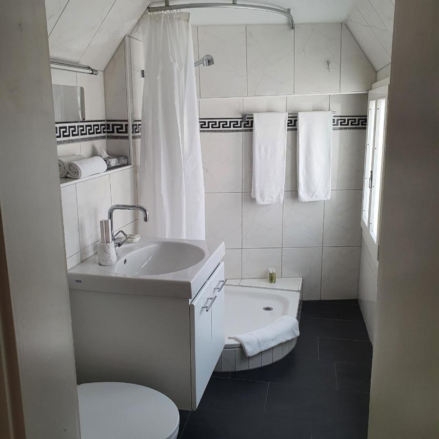 זוג Top City Center Location By Airhome מראה חיצוני תמונה