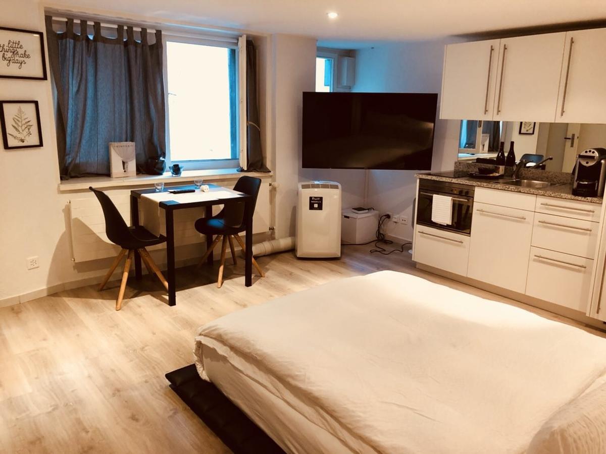זוג Top City Center Location By Airhome מראה חיצוני תמונה
